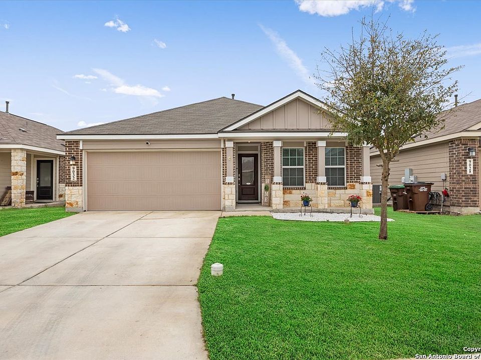 1st image of 9032 LONGHORN PARK