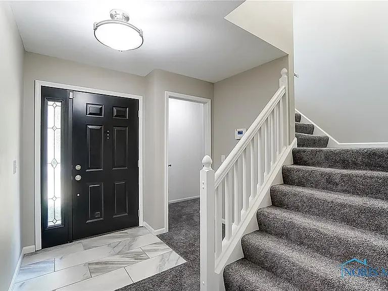 7135 Old Mill Rd — Photo 2