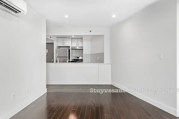 Rented by Stuyvesant Heights Realty Corp | media 28
