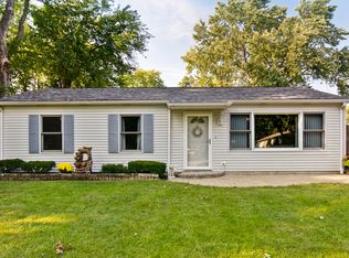 1042 E Tulip Way, Palatine, IL 60074