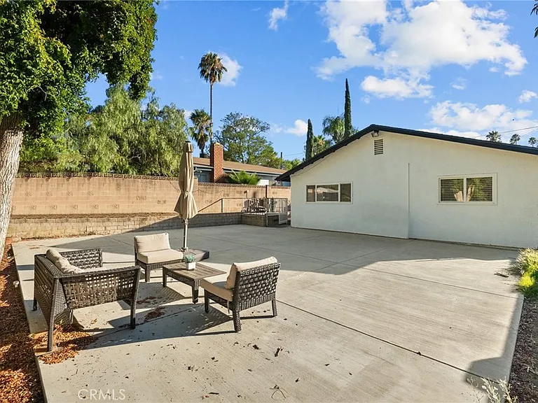 4700 Topanga Canyon Blvd — Photo 18