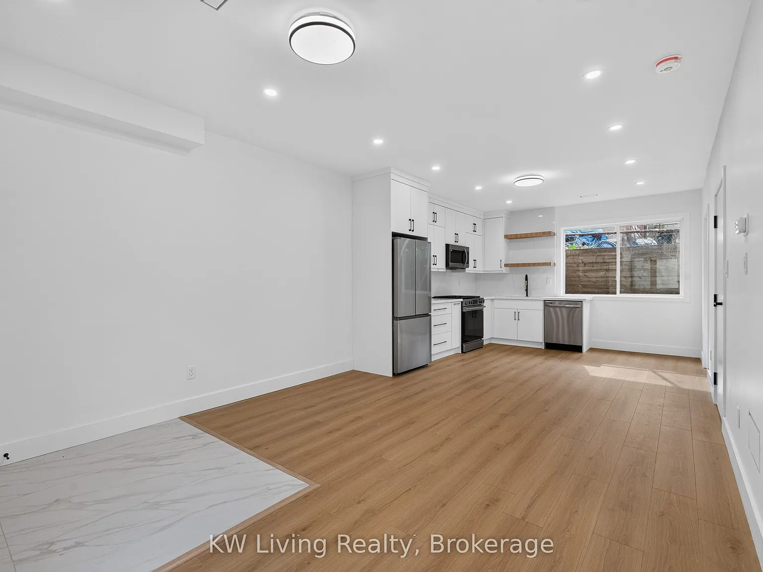 3 bed, $3,300 — Photo 4