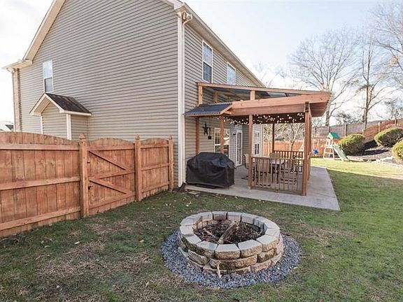 2nd image of 6568 Painter Farm Ln