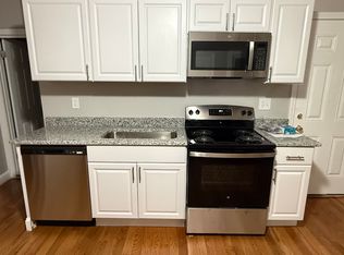 22 Lodi St APT 3, Worcester, MA 01608