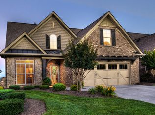 1213 Bishops View Ln, Knoxville, TN 37932