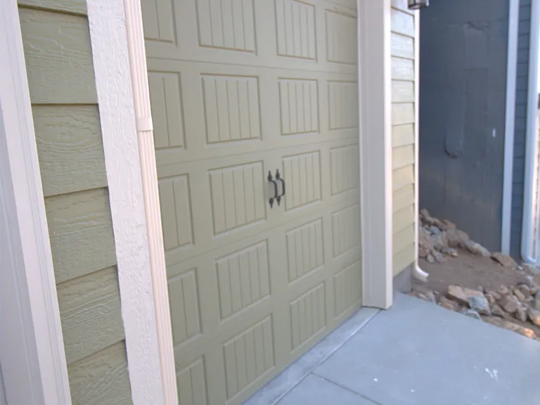 541 Eureka St — Photo 7