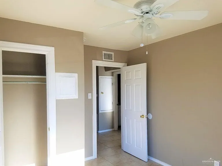 1801 Washington Ave #8 — Photo 11