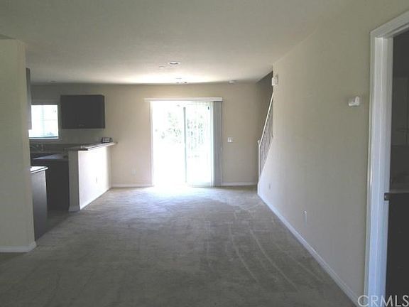 4th image of 836 E Washington Ave