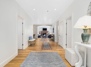 8 Brenton Rd #2, Newport, RI 02840