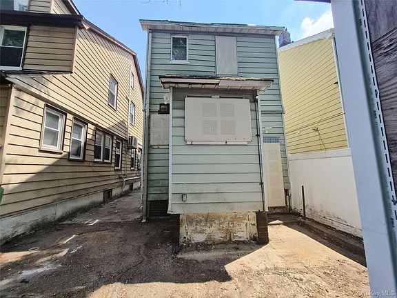 4th image of 11140 148th Street