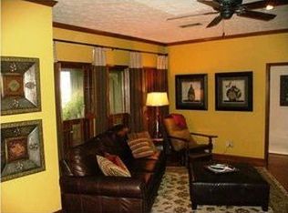 1713 Timberly Rd E, Mobile, AL 36609