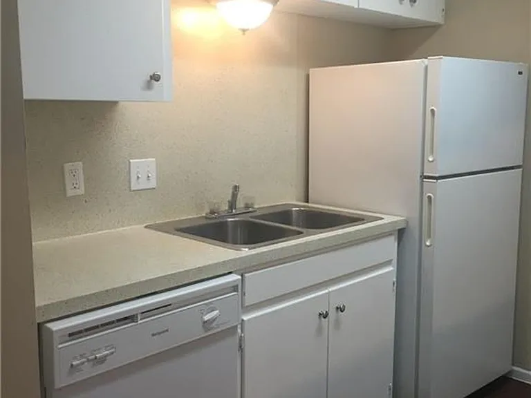 5101 Evans Ave — Photo 3