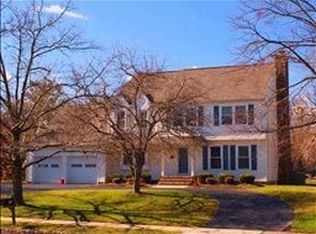 18 Reading Rd, Flemington, NJ 08822