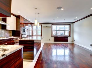 6045 75th St #2RIGHTY, Middle Village, NY 11379