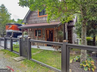 111 Wildflower Rd, Scaly Mountain, NC 28775