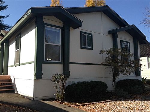 3 Rancho Verde Circle