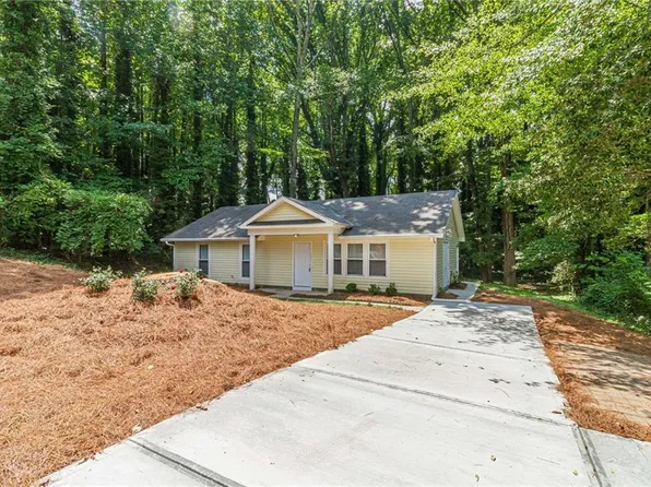 5975 Dart Dr, Lithonia, GA 30058