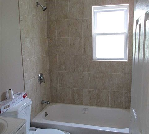 5th image of 63 W Marshall St