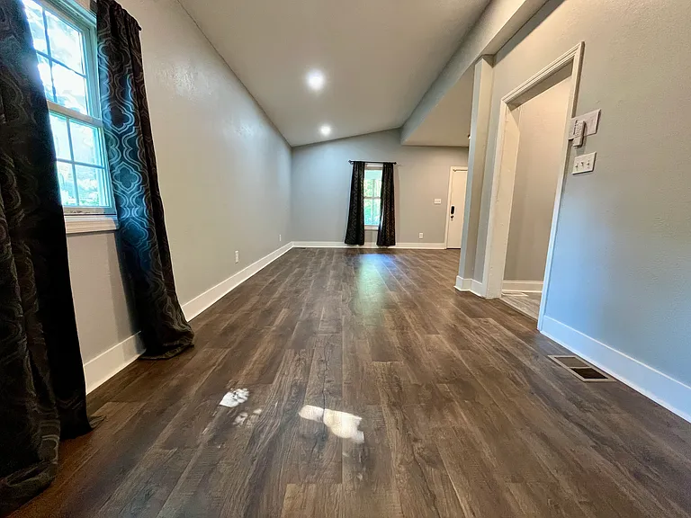3897 Brownsville Rd #1 — Photo 9