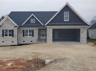 154 Crickets Run, Lexington, NC 27295