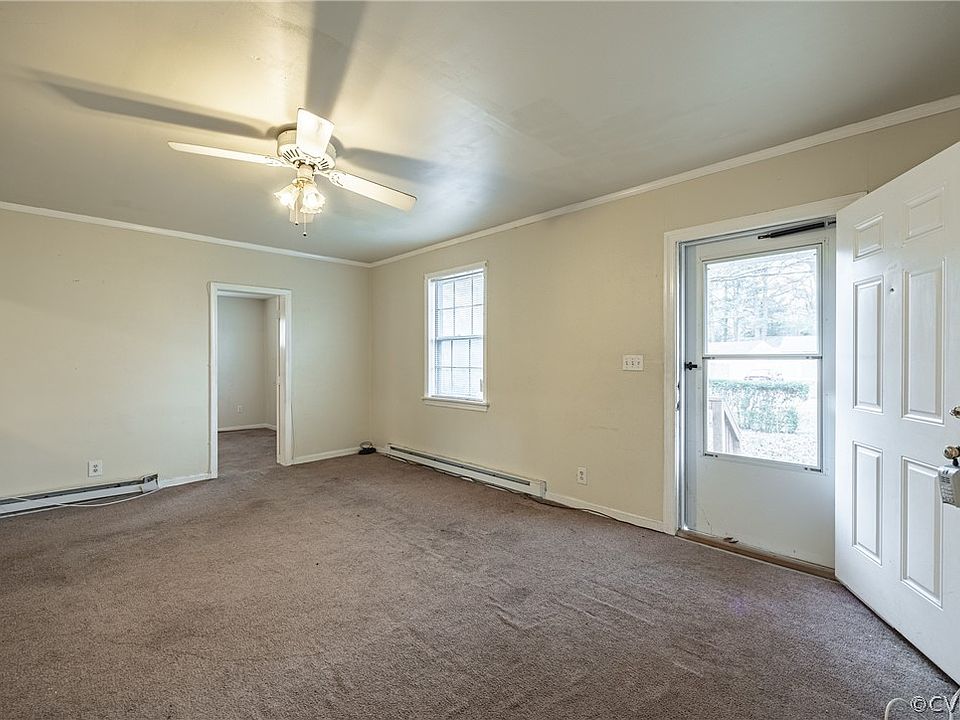 2nd image of 2411 Salua Dr