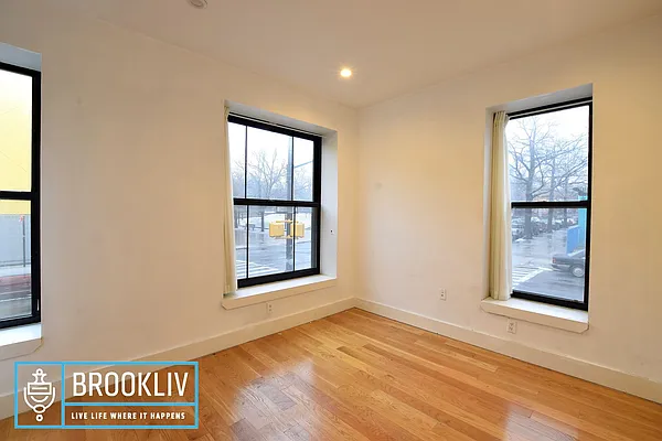 Rented by null | media 9