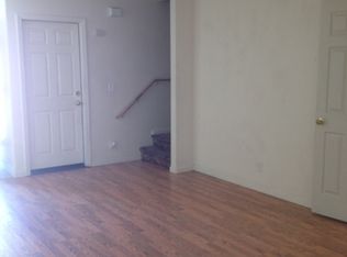 245 F St APT B, Los Banos, CA 93635