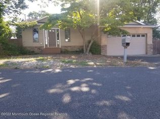 481 Bara St, Brick, NJ 08723