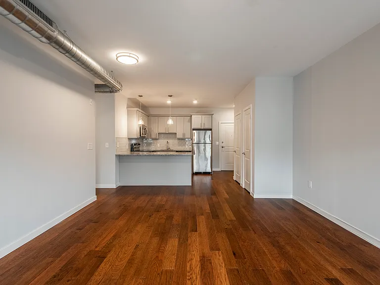 3818 Lofty St — Photo 9