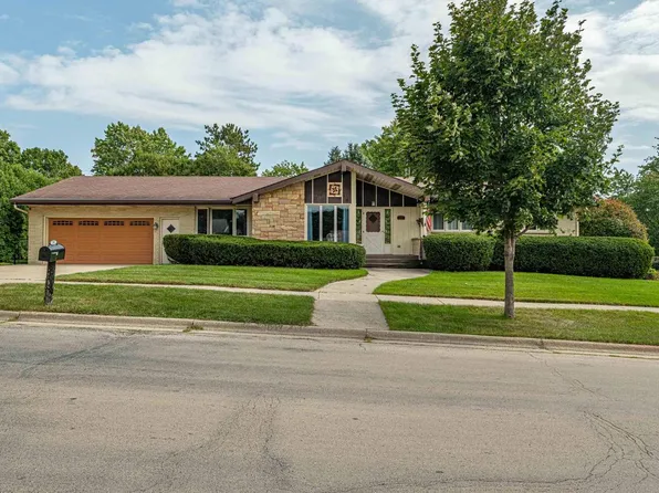 202 11th Avenue, Monroe, WI 53566