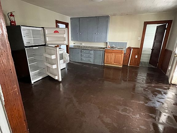 3rd image of 205 Cumberland St #2R
