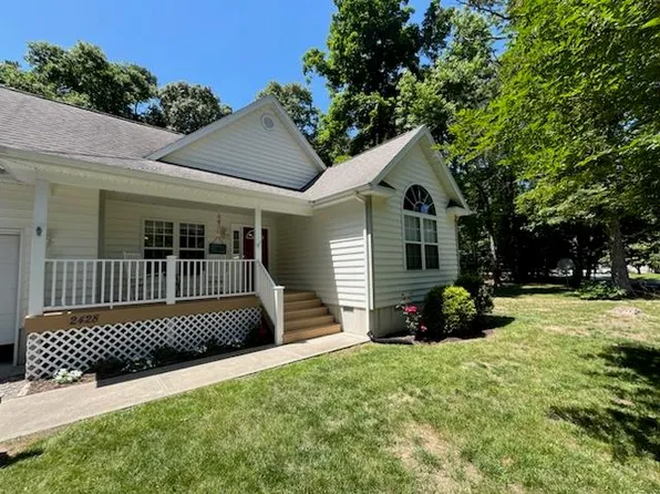 2428 Mayflower Dr, Greenbackville, VA 23356
