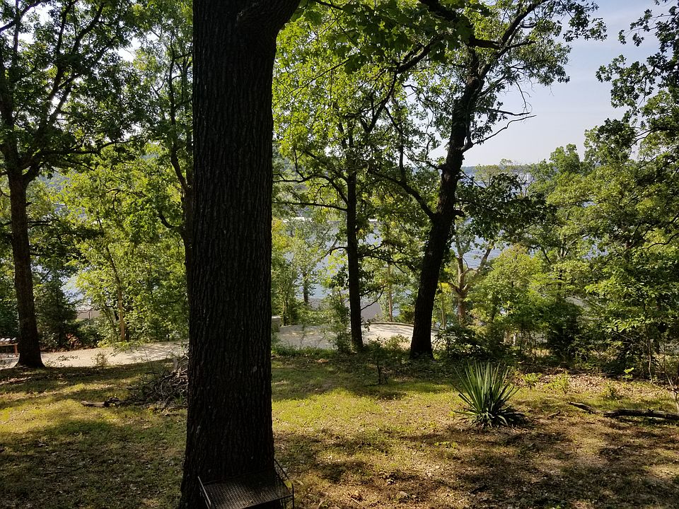 14 Gull Cir, Lake Ozark, MO 65049 Zillow