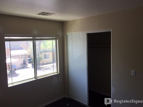 4th image of 5202 Shreve Ave