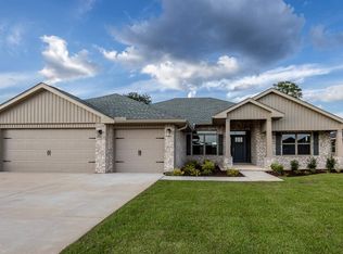 5146 Emmaline Ln, Milton, FL 32570