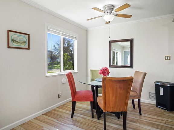 4th image of 264 Tradewinds Ct APT 2