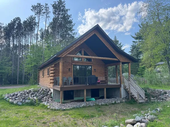 N11594 Woodland Dr, Tomahawk, WI 54487
