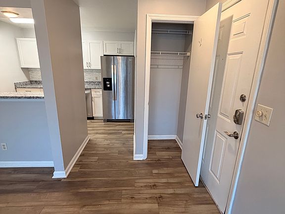 2nd image of 8609 Bonaire Bay Ln APT 303