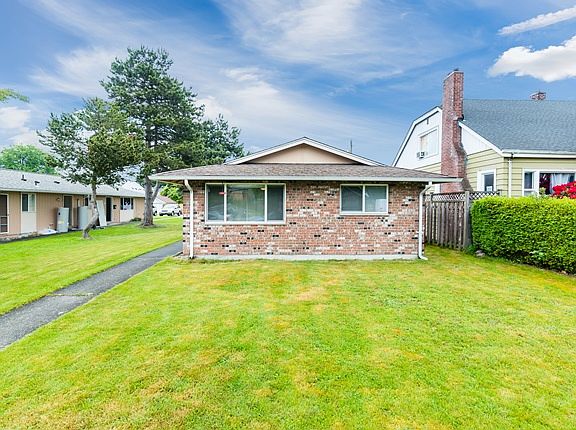 4th image of 3609 3611 Fawcett Ave