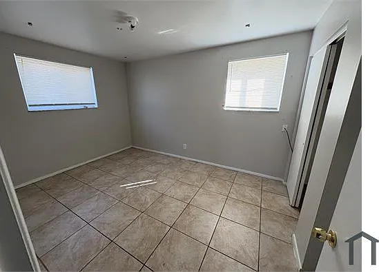 4541 E 104th St #1 — Photo 5