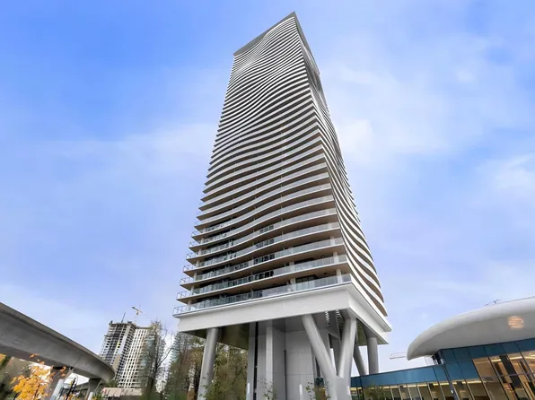 4890 Lougheed Hwy #2301, Burnaby, BC V5C 3Y6