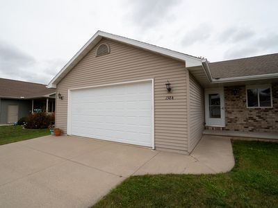 1584 Redwing Dr, Neenah, WI, 54956