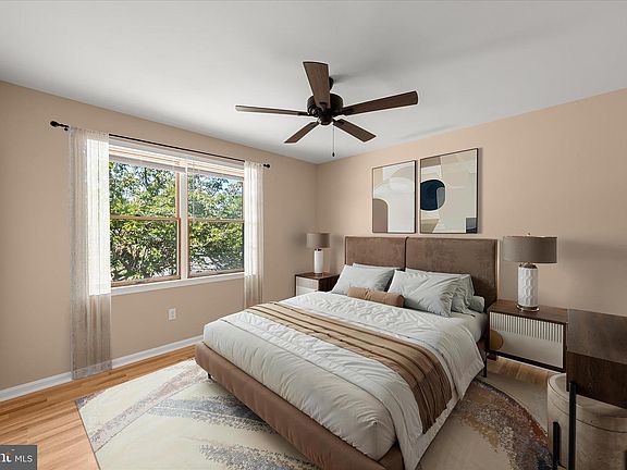 3rd image of 129 Alonzo Dr