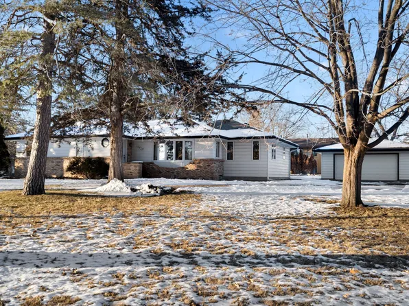 16930 County Road 6, Plymouth, MN 55447