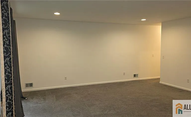 72 George Russell Way — Photo 19