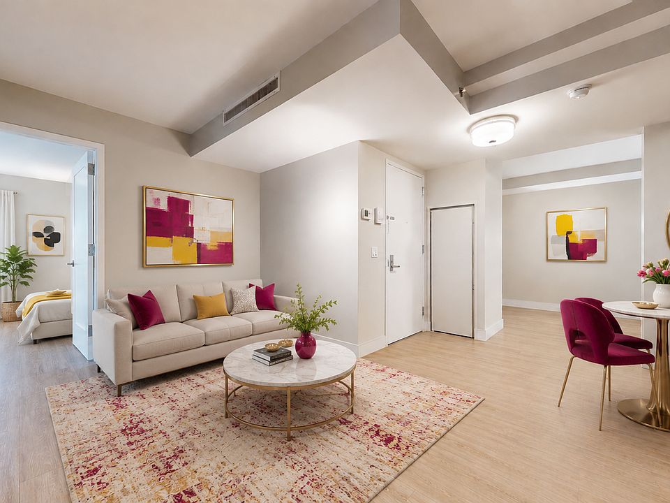 1st image of 237 E 34th St APT 401