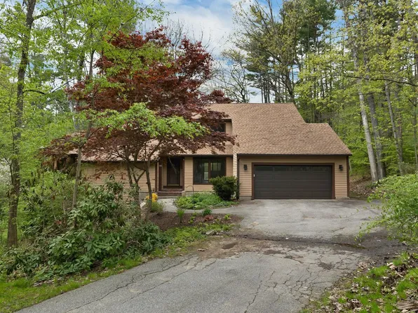 16 Old Manchester Road, Amherst, NH 03031
