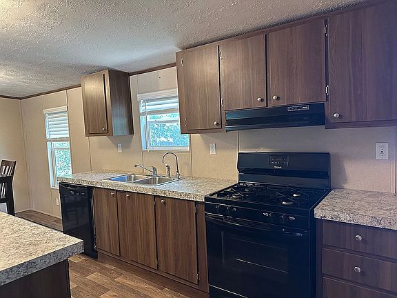 5th image of 2406 County Road 203