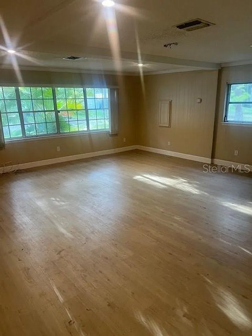 16406 Lake Byrd Drive, Tampa, FL 33816 — Photo 4