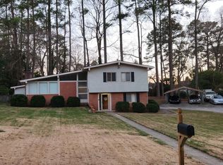 3316 Baugh St, Raleigh, NC 27604